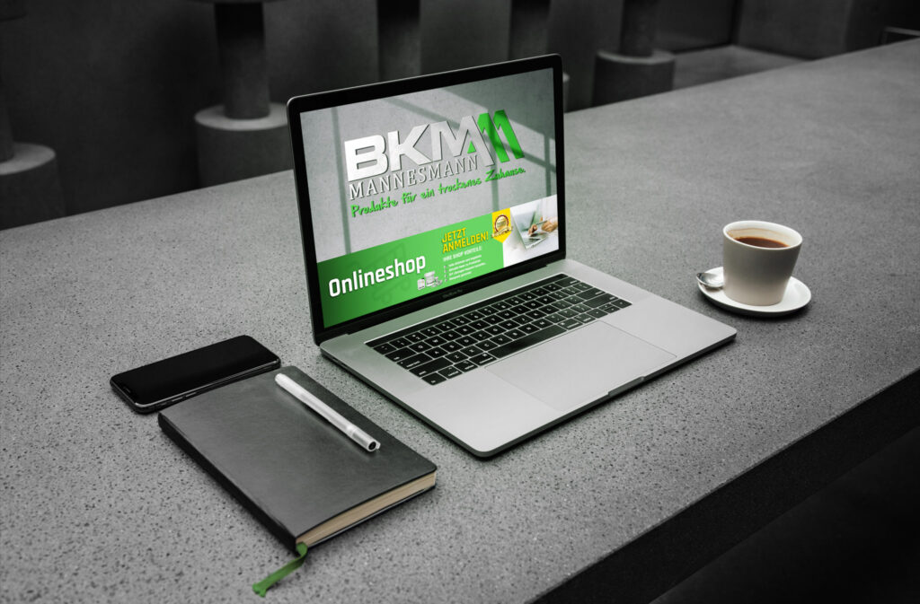 MacBook Pro Workspace BKM Onlineshop